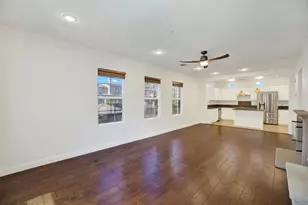 10558 Zenor Ln, San Diego, CA 92127 - Photo 15