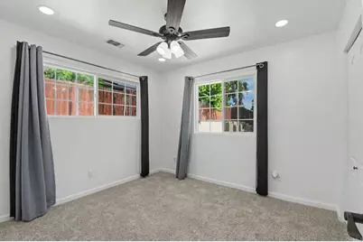 8378 Lake Ashwood Avenue, San Diego, CA 92119 - Photo 9