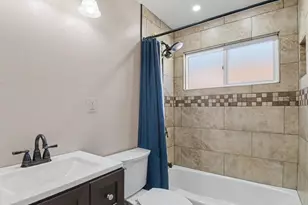 8378 Lake Ashwood Ave, San Diego, CA 92119 - Photo 15