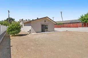 8378 Lake Ashwood Ave, San Diego, CA 92119 - Photo 23
