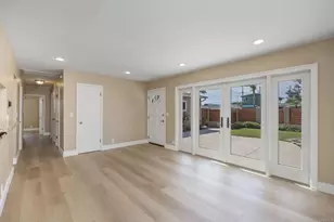 870 Darrell St, Costa Mesa, CA 92627 - Photo 5