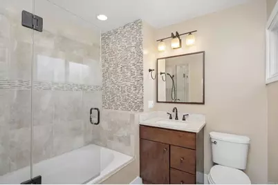 870 Darrell St, Costa Mesa, CA 92627 - Photo 13