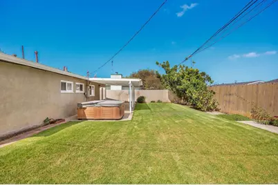 870 Darrell St, Costa Mesa, CA 92627 - Photo 21