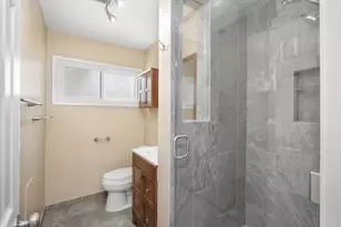 870 Darrell St, Costa Mesa, CA 92627 - Photo 15