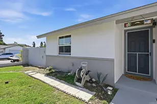 394 Coralwood Dr, San Diego, CA 92114 - Photo 7