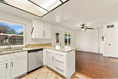 10355 Paseo Palmas Dr., Lakeside, CA 92040 - Photo 9