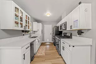 151 E Palomar St, Chula Vista, CA 91911 - Photo 7
