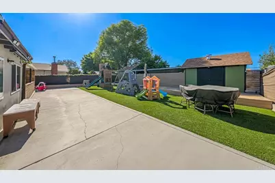 151 E Palomar St, Chula Vista, CA 91911 - Photo 3
