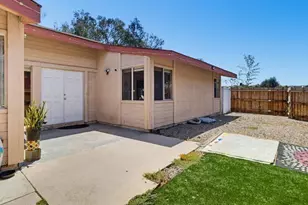 5949 Tonawanda Dr, San Diego, CA 92139 - Photo 3