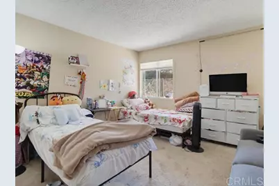 5949 Tonawanda Drive, San Diego, CA 92139 - Photo 21