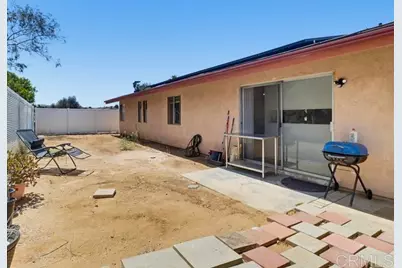 5949 Tonawanda Drive, San Diego, CA 92139 - Photo 31
