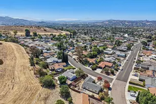 9510 Tuthill Way, Santee, CA 92071 - Photo 43