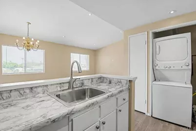 883 W San Ysidro Boulevard #10, San Ysidro, CA 92173 - Photo 7
