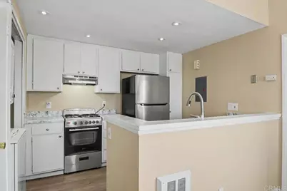 883 W San Ysidro Boulevard #10, San Ysidro, CA 92173 - Photo 5