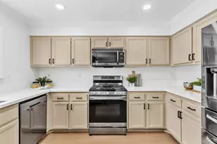 13721 Gateway View Dr, El Cajon, CA 92021 - Photo 15