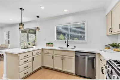 13721 Gateway View Drive, El Cajon, CA 92021 - Photo 17