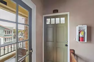 2528 E 10th St, Long Beach, CA 90804 - Photo 5