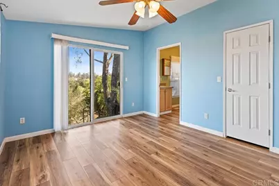 300 Thornton Dr #5, El Cajon, CA 92021 - Photo 11