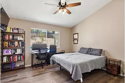 23886 Red Clover Circle, Murrieta, CA 92562 - Photo 11