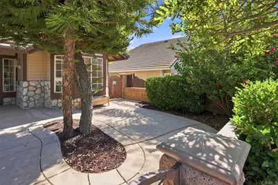 23886 Red Clover Circle, Murrieta, CA 92562 - Photo 3