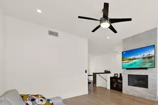 2552 Escala Cir, San Diego, CA 92108 - Photo 13