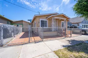 130 E 7th St, National City, CA 91950 - Photo 23