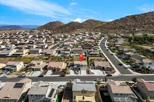 30667 Expedition Dr, Winchester, CA 92596 - Photo 43