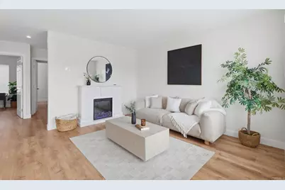 13754 Mango Drive #315, Del Mar, CA 92014 - Photo 5