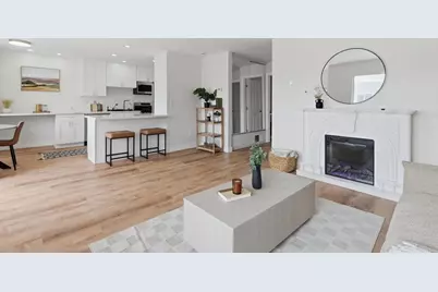 13754 Mango Drive #315, Del Mar, CA 92014 - Photo 3