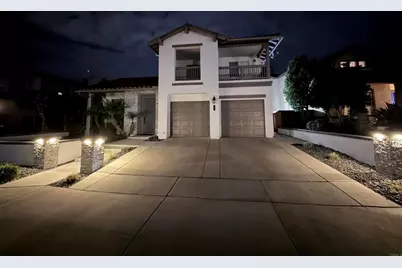 755 River Rock Road, Chula Vista, CA 91914 - Photo 3