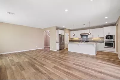 2911 Eldenberry Street, Escondido, CA 92029 - Photo 5
