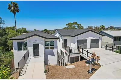 490 Lado De Loma Drive, Vista, CA 92083 - Photo 3