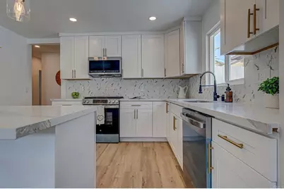 228 S 33rd St, San Diego, CA 92113 - Photo 9