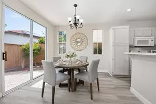 247 Melinda Way, Oceanside, CA 92057 - Photo 5