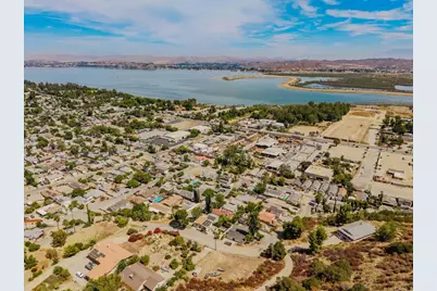 33200 Benner Street, Lake Elsinore, CA 92530 - Photo 1