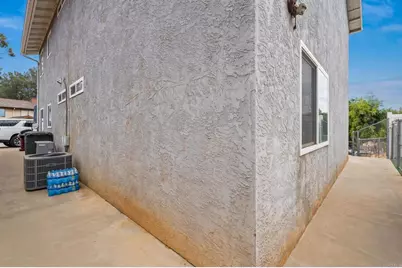 1964 Arnold Way, Alpine, CA 91901 - Photo 5