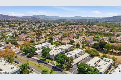 9457 Carlton Oaks Drive #B, Santee, CA 92071 - Photo 27