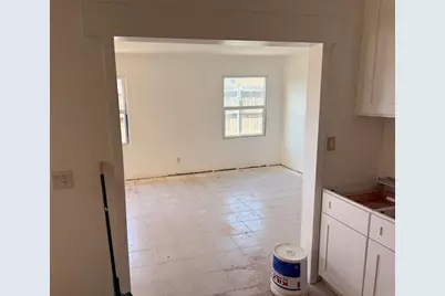 5524 Streamview Drive, San Diego, CA 92105 - Photo 7