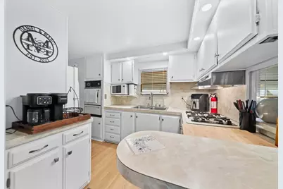 8 Angelus Avenue, Escondido, CA 92027 - Photo 7