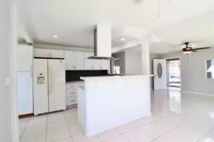 110 W Hall Ave, San Ysidro, CA 92173 - Photo 9