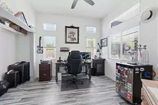 26875 Montseratt Ct, Murrieta, CA 92563 - Photo 39