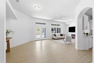 26875 Montseratt Ct, Murrieta, CA 92563 - Photo 9