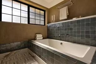 1812 Highland Dr, Newport Beach, CA 92660 - Photo 29