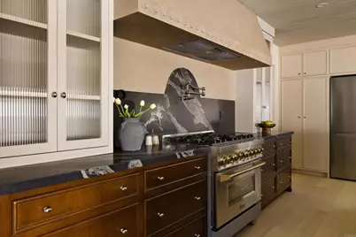 1812 Highland Dr, Newport Beach, CA 92660 - Photo 13