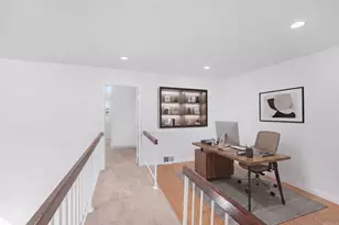 10679 Glendover Ln, San Diego, CA 92126 - Photo 9