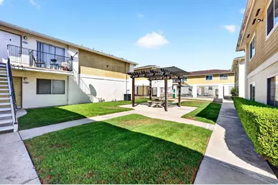 9210 Kenwood Dr #D, Spring Valley, CA 91977 - Photo 29