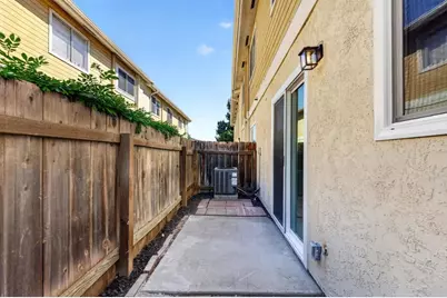 9210 Kenwood Dr #D, Spring Valley, CA 91977 - Photo 23