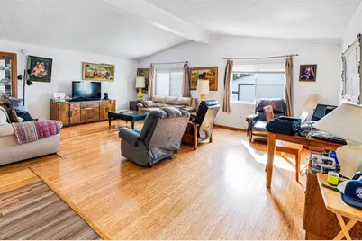 635 Via Santa Paulo, Vista, CA 92081 - Photo 3