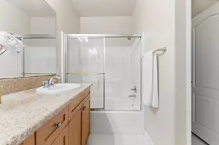 12615 Elisa Ln, San Diego, CA 92128 - Photo 19