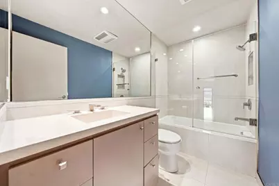 9126 Marina Pacifica Drive, Long Beach, CA 90803 - Photo 9
